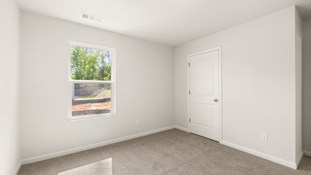 Representative unfurnished interior of a home built from the Hayden by D.R. Horton in Creekview, Atlanta (Image 24).
