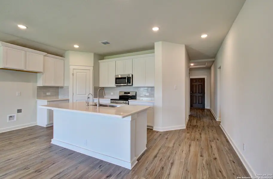 Furnished interior view inside a new home in Westridge - Premier, San Antonio (Image 8). Furnished interior view inside a new home in Westridge - Premier, San Antonio (Image 8).