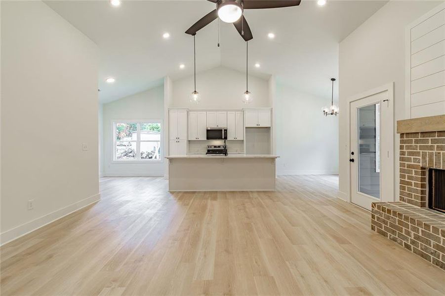 Spacious, unfurnished interior of a new home in , Murrayville (Image 33).