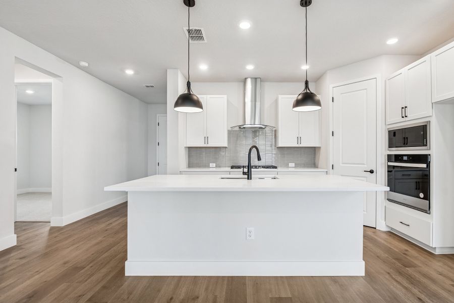 The Marina - Kitchen