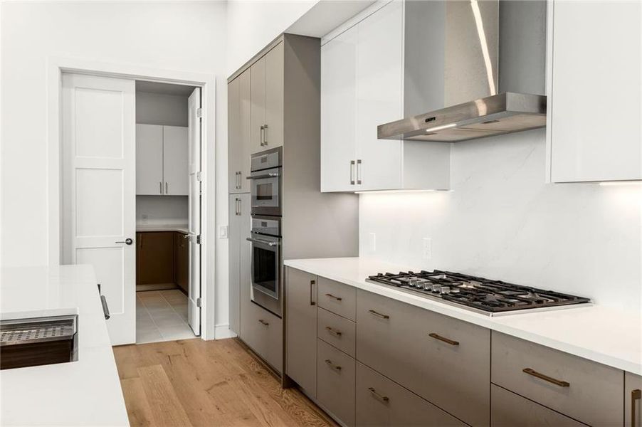 Furnished interior view inside a new home in The Dillon Buckhead, Atlanta (Image 10).