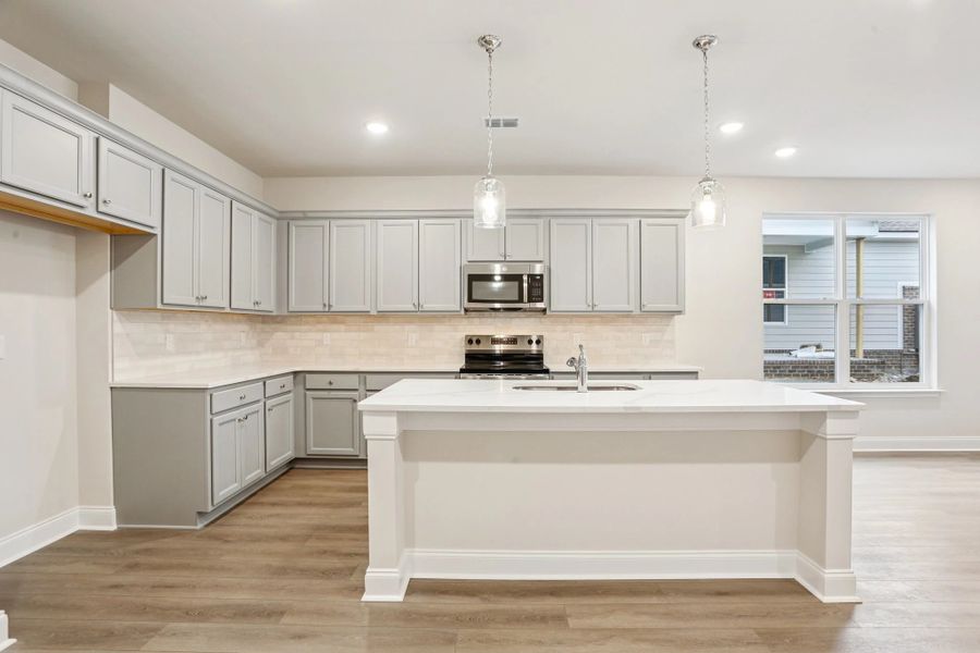 Furnished interior view inside a new home in Stewart's Glen | 55+ Community, Smyrna (Image 7).