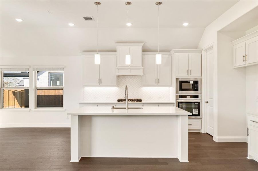 Furnished interior view inside a new home in Creekview Meadows, Pilot Point (Image 16).