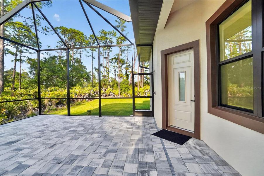 Exterior details and patio area of a home in , Port Charlotte (Image 52).