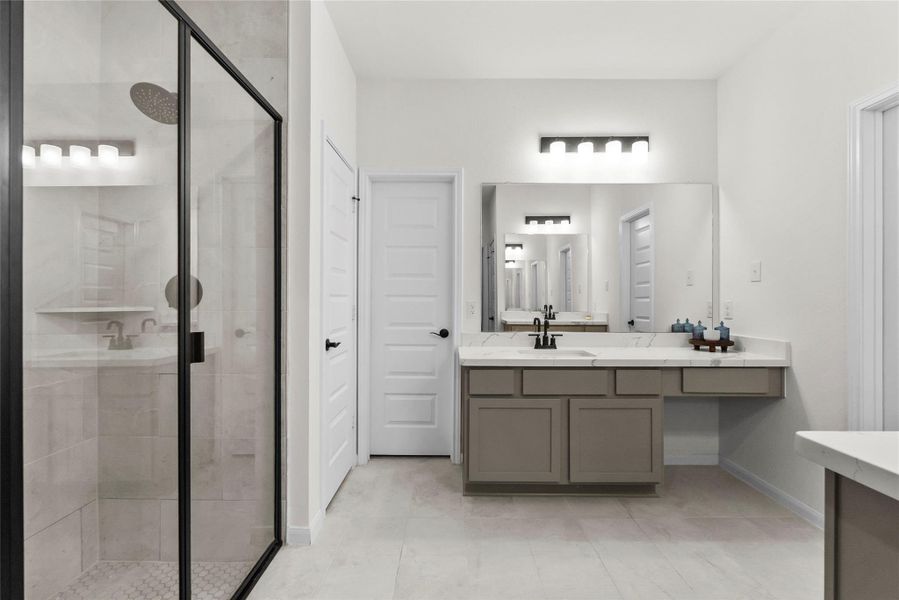 Furnished interior view inside a new home in The Commons at Sedona, League City (Image 13).
