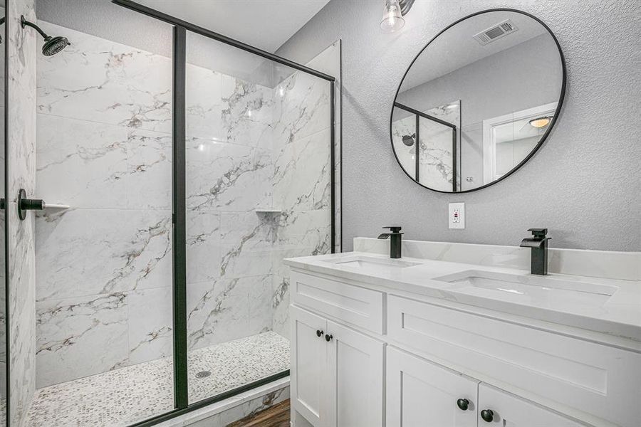 Furnished interior view inside a new home in , Fort Worth (Image 4). Furnished interior view inside a new home in , Fort Worth (Image 4).