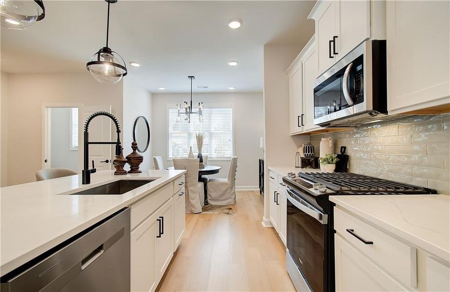 Furnished interior view inside a new home in East Park Village, Kennesaw (Image 16). Furnished interior view inside a new home in East Park Village, Kennesaw (Image 16).