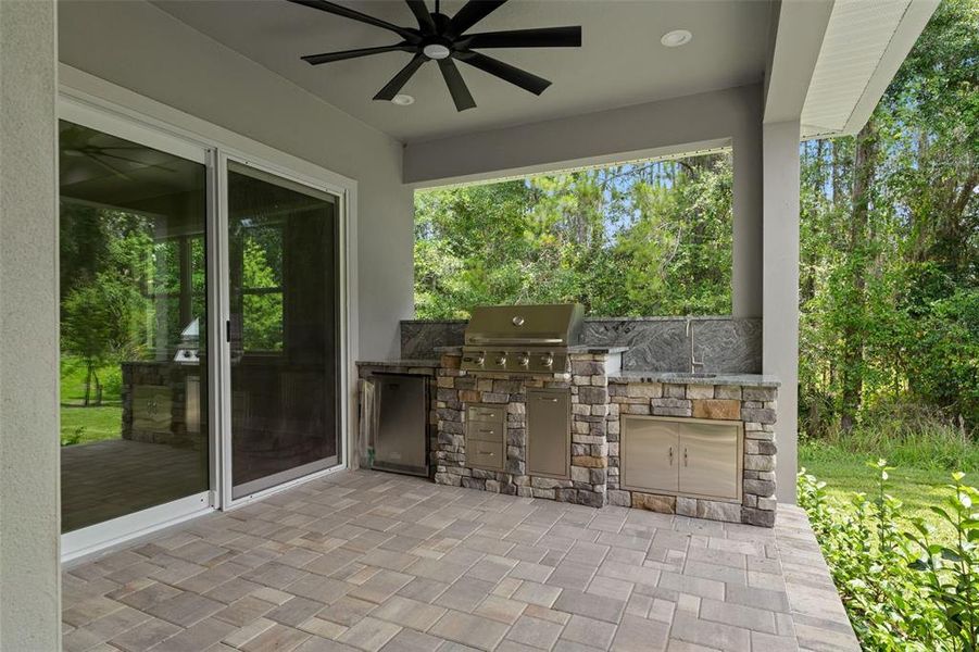 Image 62 of a home in .