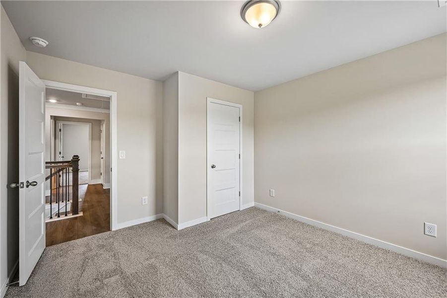Spacious, unfurnished interior of a new home in Mallard’s Landing, Jefferson (Image 24).