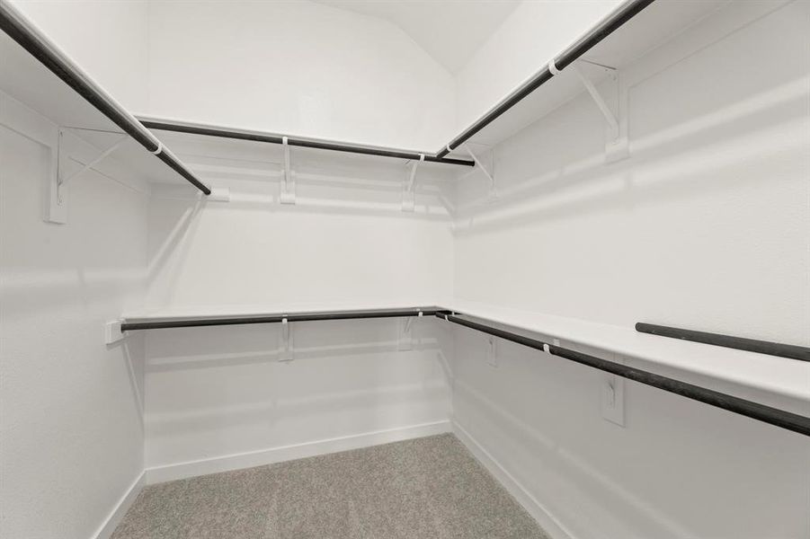 24. 1903 Boston - Closet