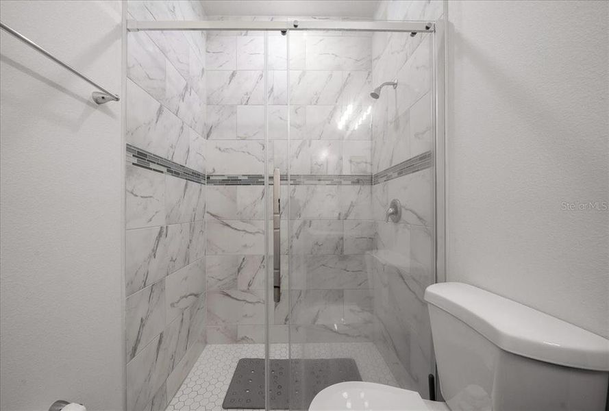 Furnished interior view inside a new home in , Ocala (Image 37).