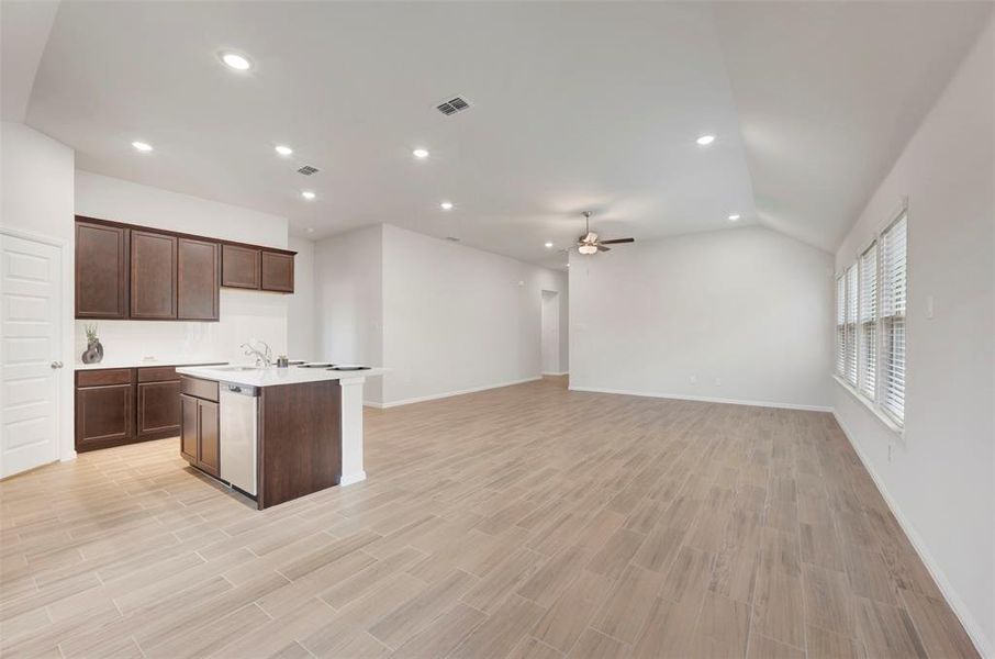 Image 38 of a home in Sagebrook. Image 38 of a home in Sagebrook.