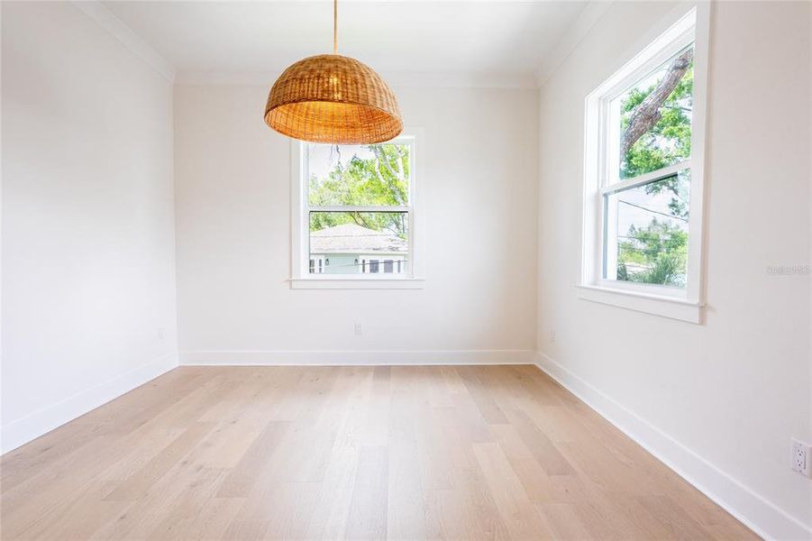 Spacious, unfurnished interior of a new home in , St. Petersburg (Image 36).