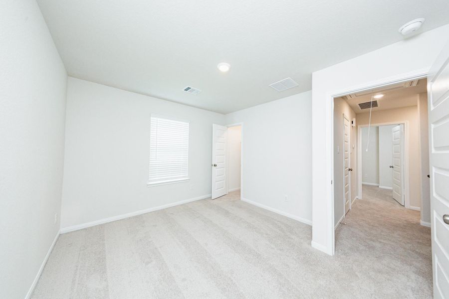 Spacious, unfurnished interior of a new home in Townsend Reserve, Splendora (Image 12). Spacious, unfurnished interior of a new home in Townsend Reserve, Splendora (Image 12).