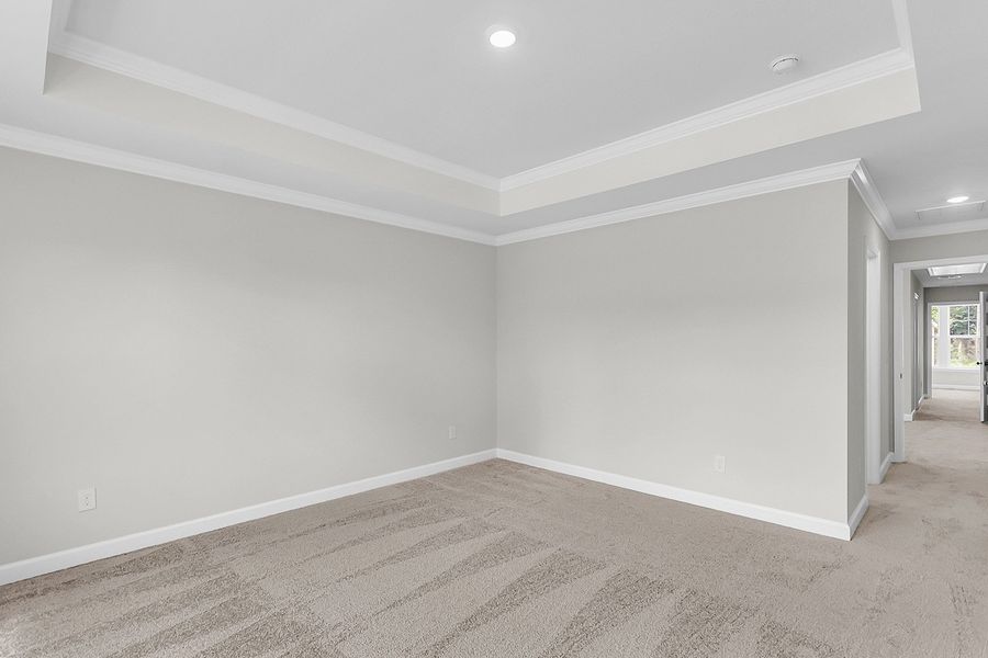 Spacious, unfurnished interior of a new home in Pineland Preserve, Summerville (Image 36).