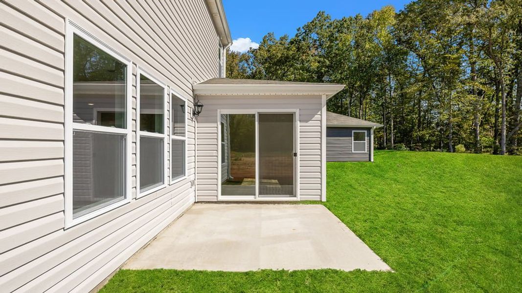 Exterior details and patio area of a home in Varner Station, Woodruff (Image 3).