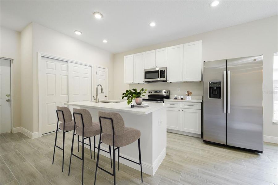Furnished interior view inside a new home in , Orlando (Image 7).