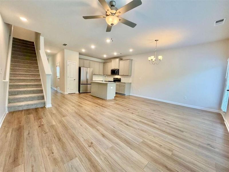 Spacious, unfurnished interior of a new home in , Hoschton (Image 28).