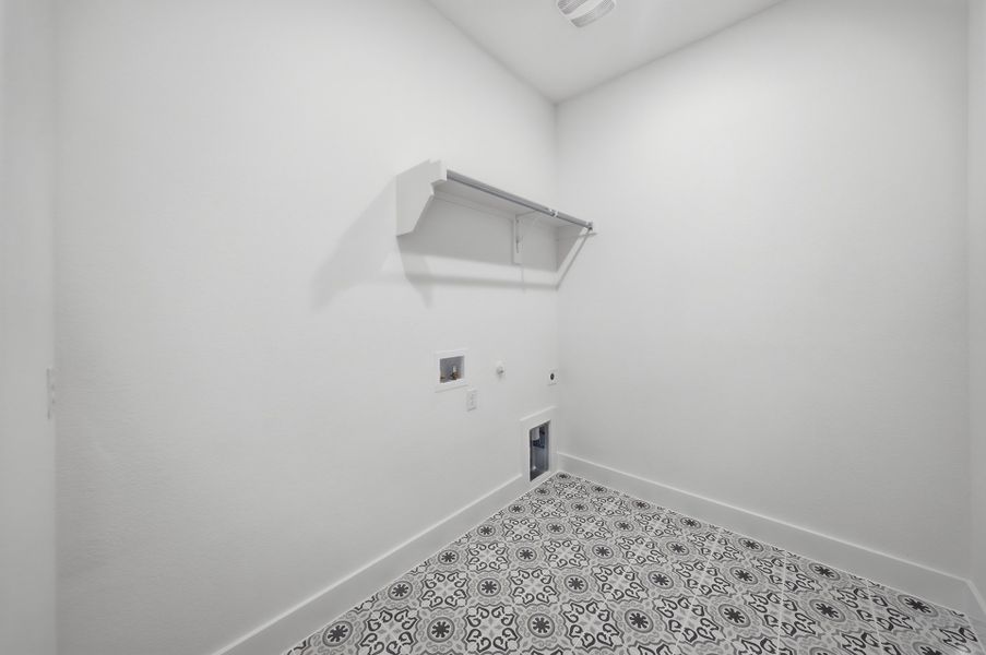 Spacious, unfurnished interior of a new home in Hillside Village, Celina (Image 19). Spacious, unfurnished interior of a new home in Hillside Village, Celina (Image 19).