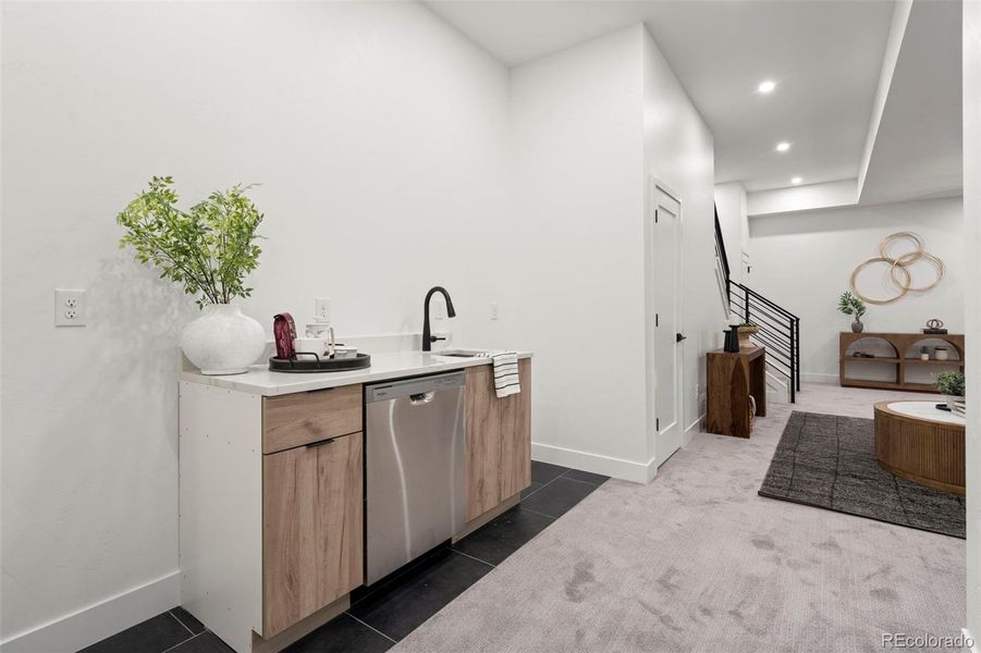 Basement - Kitchenette