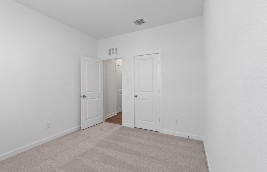 Spacious, unfurnished interior of a new home in Sonterra, Jarrell (Image 14). Spacious, unfurnished interior of a new home in Sonterra, Jarrell (Image 14).