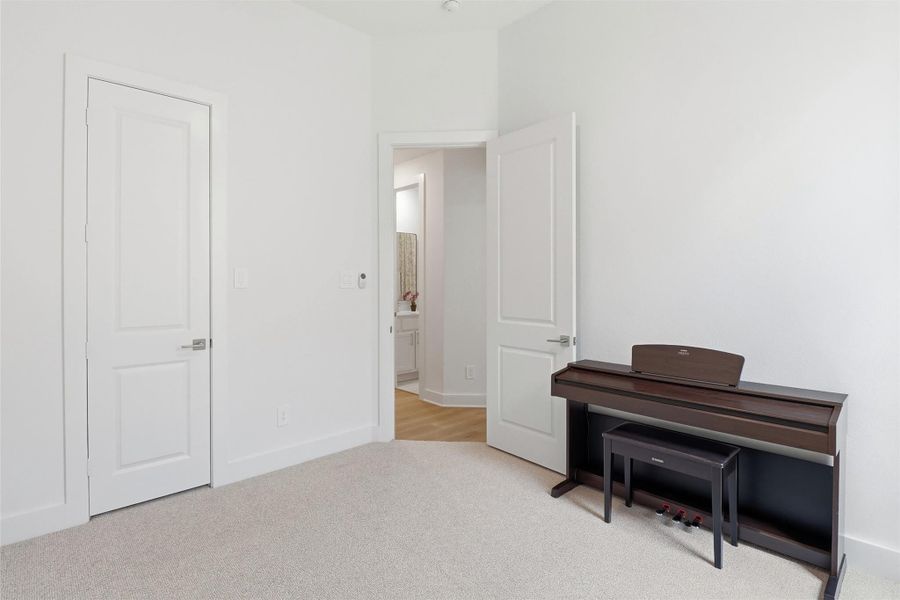 Image 49 of a home in .