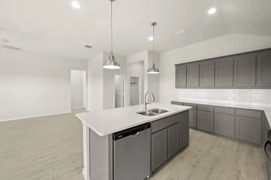 Front exterior of a new home in Myrtle Creek, Waxahachie, TX, highlighting curb appeal (Image 8).