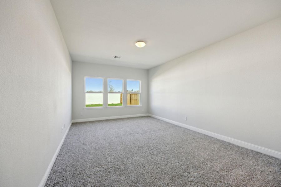 Spacious, unfurnished interior of a new home in Saint Tropez, Huffman (Image 27). Spacious, unfurnished interior of a new home in Saint Tropez, Huffman (Image 27).