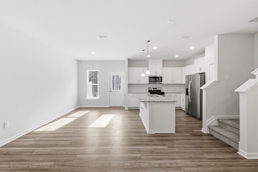 Spacious, unfurnished interior of a new home in Flemingfield, Greensboro (Image 39).