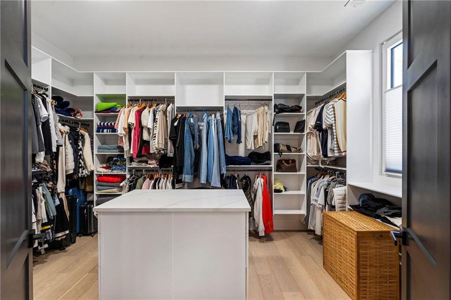Furnished interior view inside a new home in , Lawrenceville (Image 40).