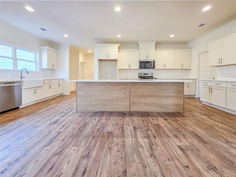 Image 36 of a home in .