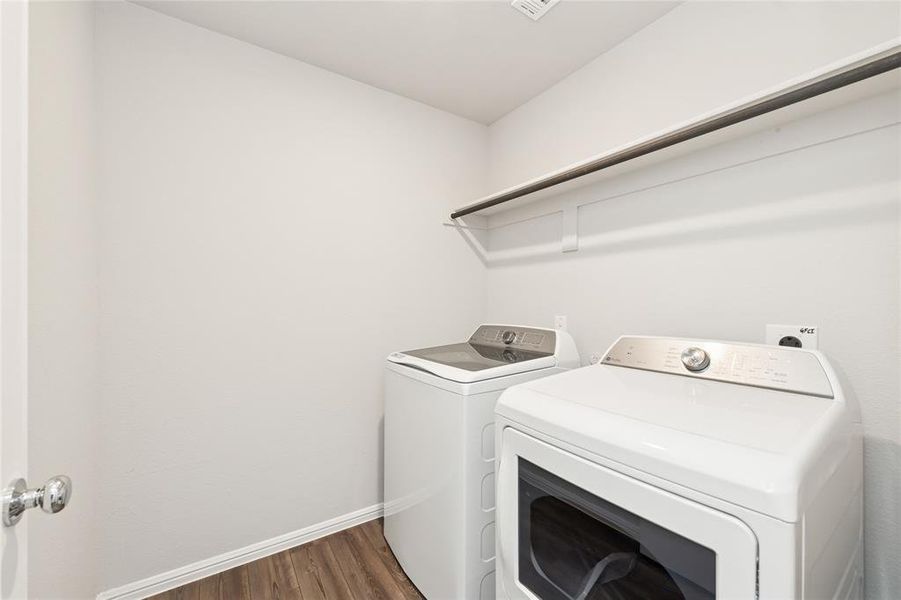 Close-up of interior finishes inside a home in Light Farms - Sweetwater, Celina (Image 8).