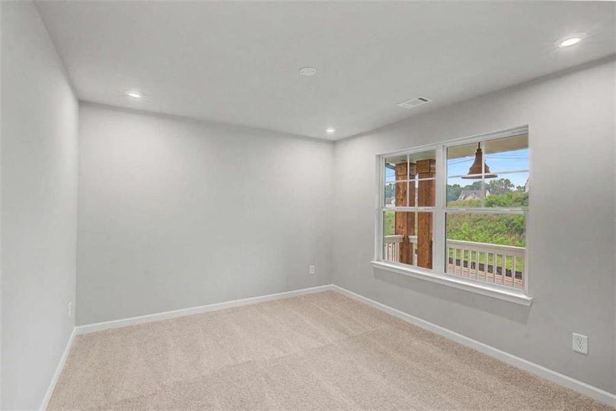 Spacious, unfurnished interior of a new home in The Reserve at Chapel Hill Phase II, Douglasville (Image 26).