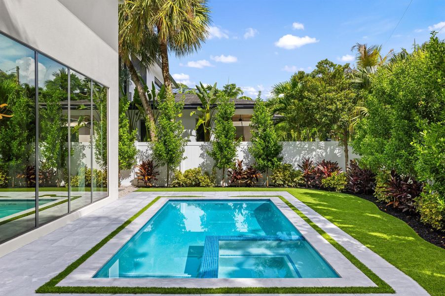 Image 47 of a home in . Image 47 of a home in .