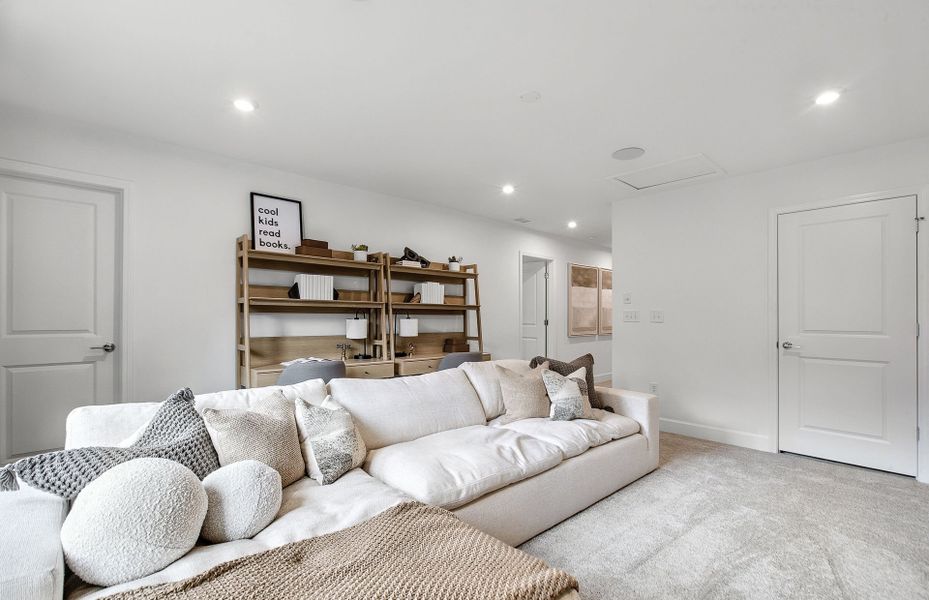 Representative furnished interior of a home built from the Braddock by Pulte Homes in Anderson Point Estates, McDonough (Image 13).