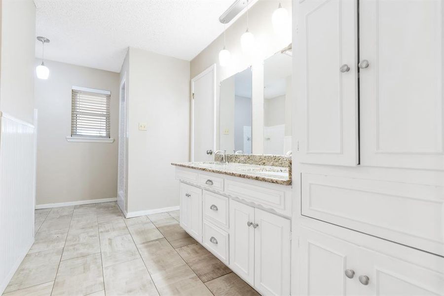 Furnished interior view inside a new home in , Hillsboro (Image 8). Furnished interior view inside a new home in , Hillsboro (Image 8).