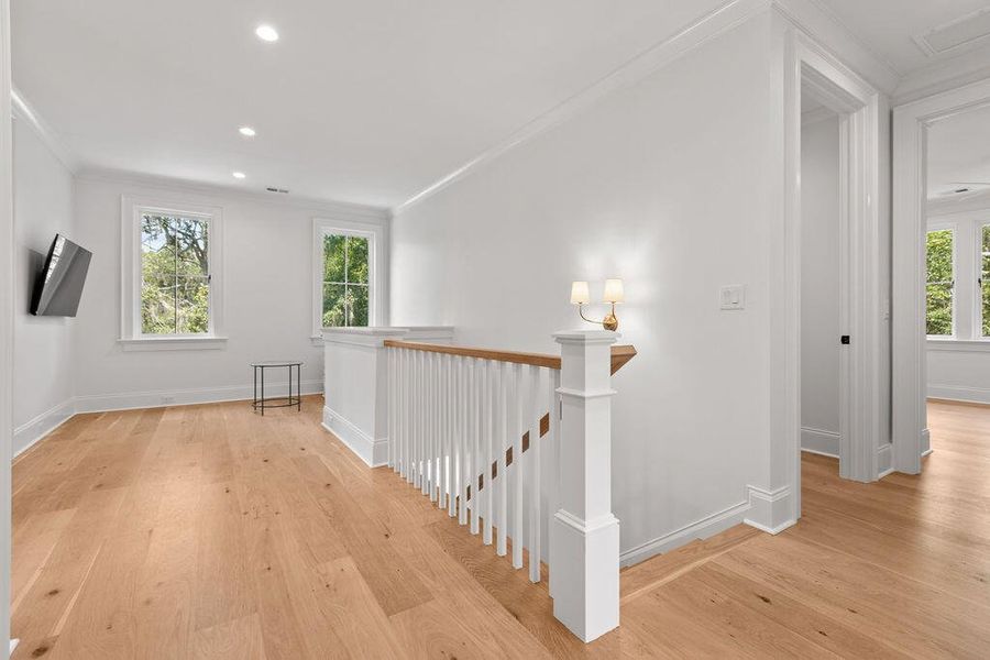 Spacious, unfurnished interior of a new home in , Seabrook Island (Image 55).