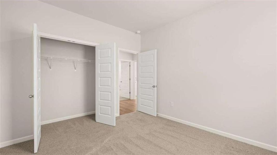 Spacious, unfurnished interior of a new home in Preserve at Dove Creek, Statham (Image 33).