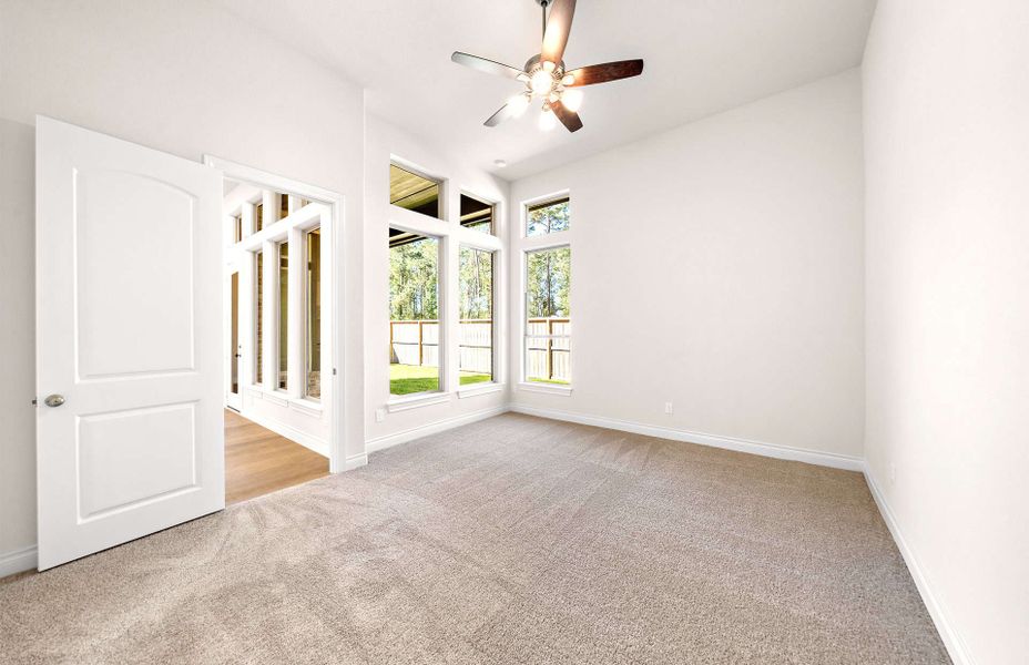 Representative unfurnished interior of a home built from the 2464 by Ravenna Homes in The Highlands 55′, Porter (Image 33). Representative unfurnished interior of a home built from the 2464 by Ravenna Homes in The Highlands 55′, Porter (Image 33).