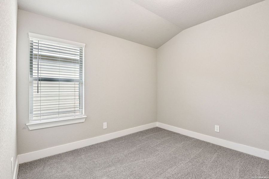 Spacious, unfurnished interior of a new home in Lark Canyon, New Braunfels (Image 41).