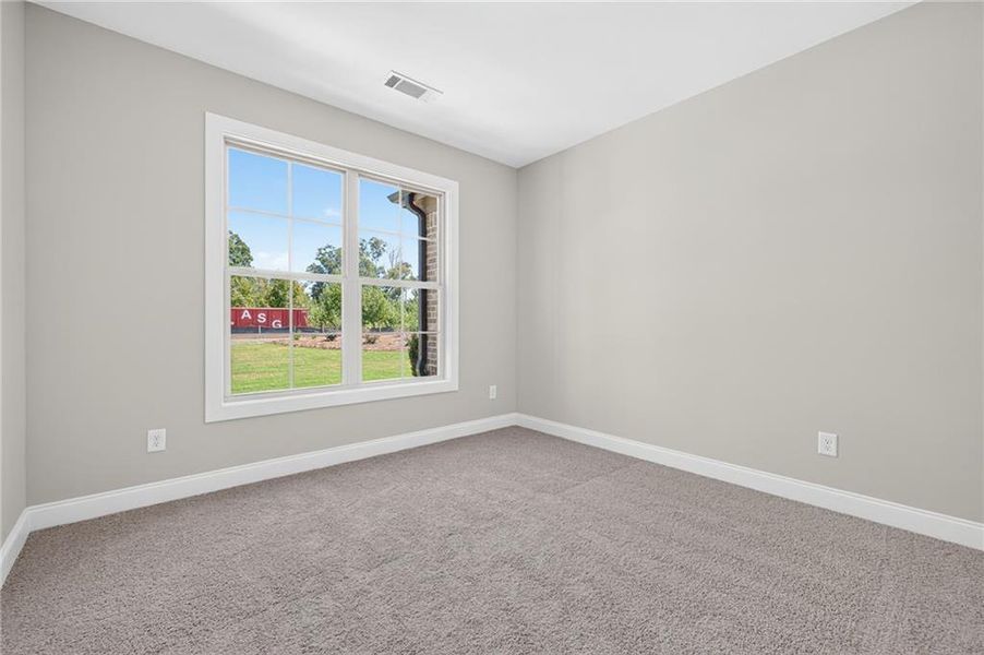 Spacious, unfurnished interior of a new home in , Jefferson (Image 59).