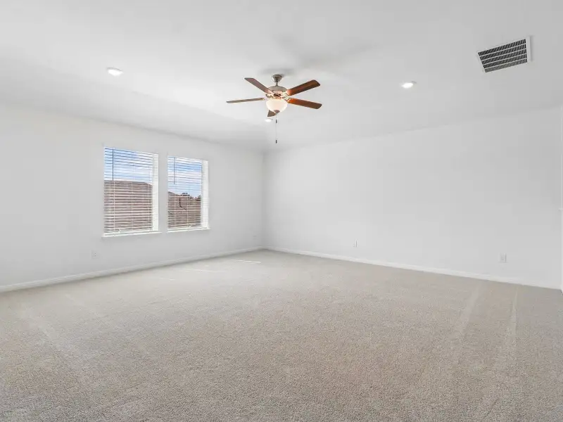 Spacious, unfurnished interior of a new home in Colony at Cole Springs - Boulevard Collection, Buda (Image 14).