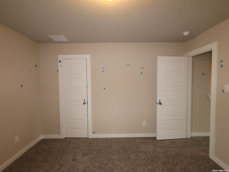 Spacious, unfurnished interior of a new home in Winding Brook, San Antonio (Image 23). Spacious, unfurnished interior of a new home in Winding Brook, San Antonio (Image 23).