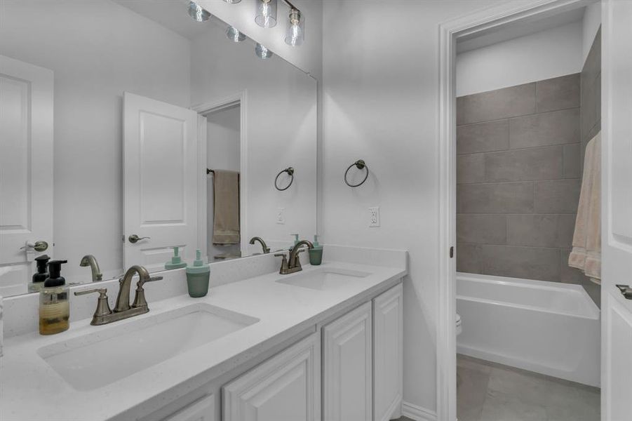 Furnished interior view inside a new home in Country Lakes Classic 50, Denton (Image 27). Furnished interior view inside a new home in Country Lakes Classic 50, Denton (Image 27).