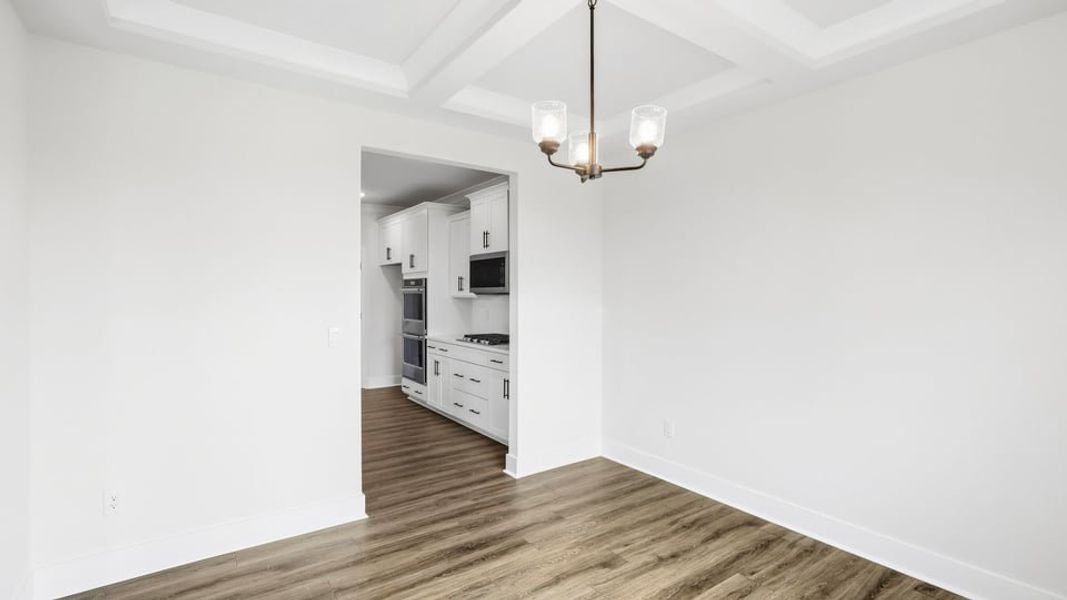 Spacious, unfurnished interior of a new home in Sycamore Cove, Woodruff (Image 21).