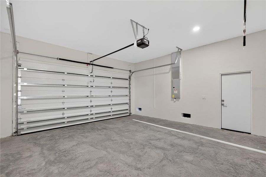 Spacious, unfurnished interior of a new home in , North Port (Image 37).