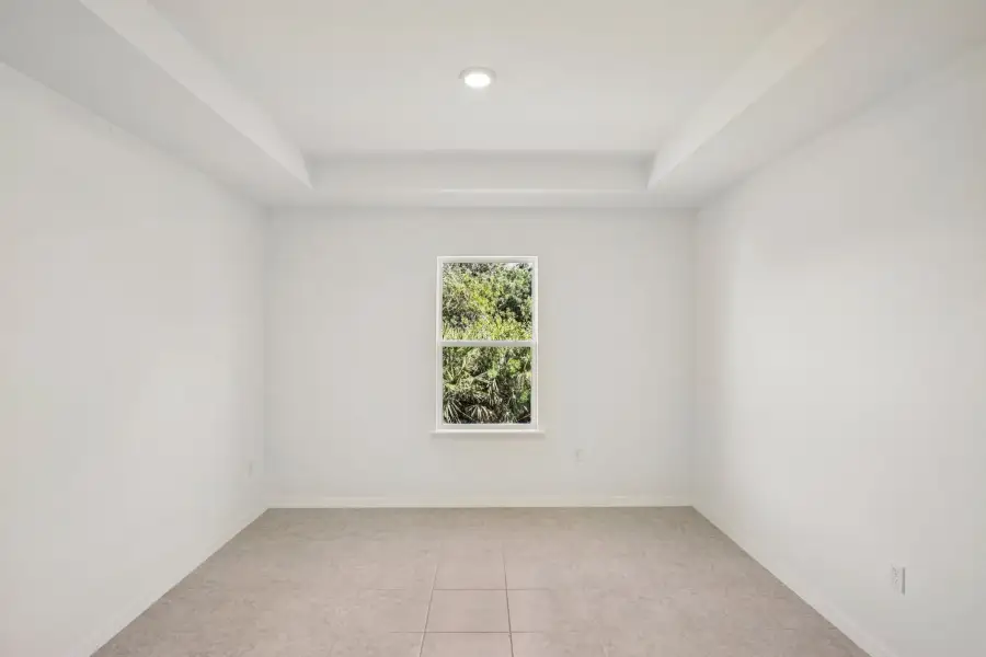 Representative unfurnished interior of a home built from the Huntington by Maronda Homes in Palm Coast, Palm Coast (Image 19).