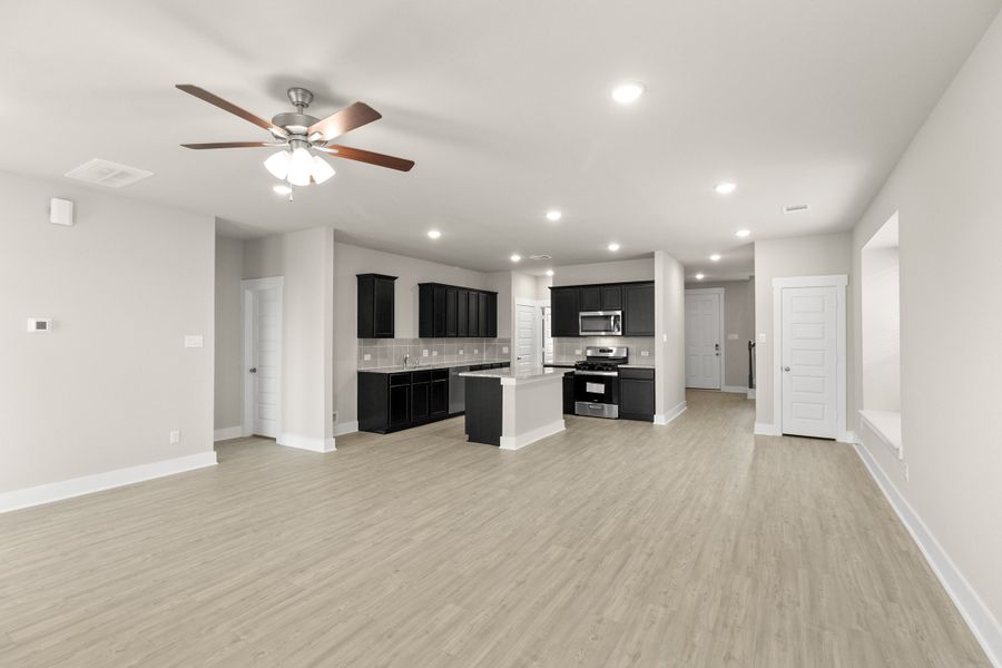 Tupelo II Representative Photography* Tupelo II Representative Photography*