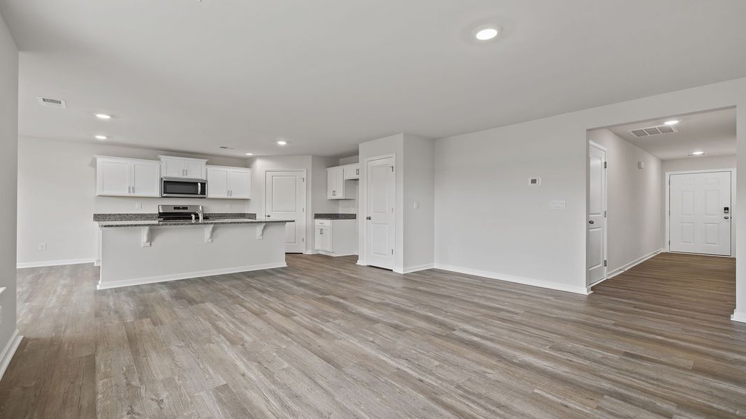 Spacious, unfurnished interior of a new home in Village Grove, Greenville (Image 14).