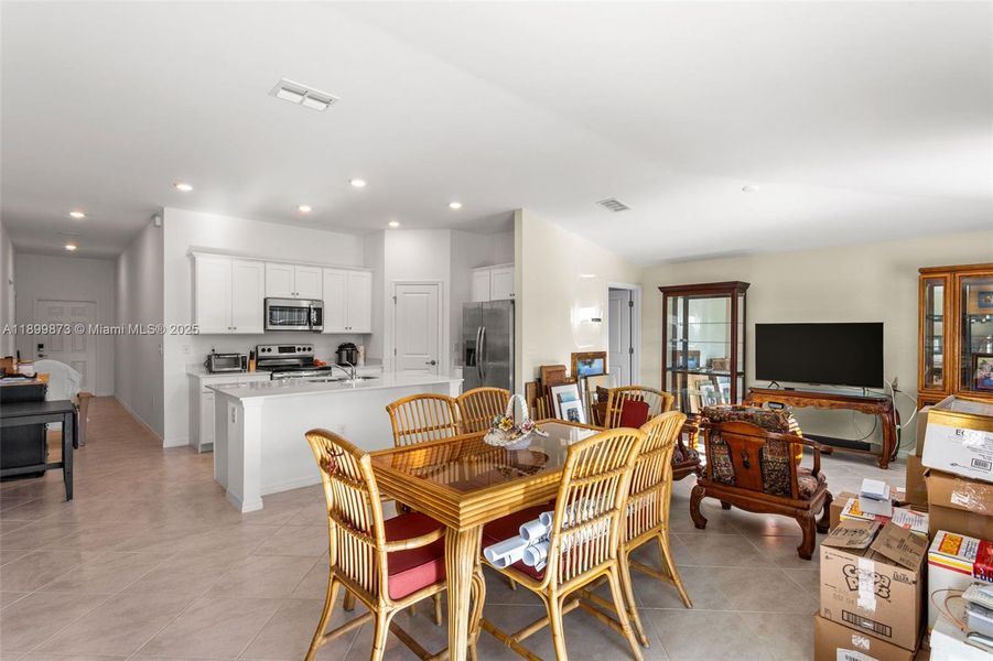 Furnished interior view inside a new home in , Lehigh Acres (Image 9). Furnished interior view inside a new home in , Lehigh Acres (Image 9).